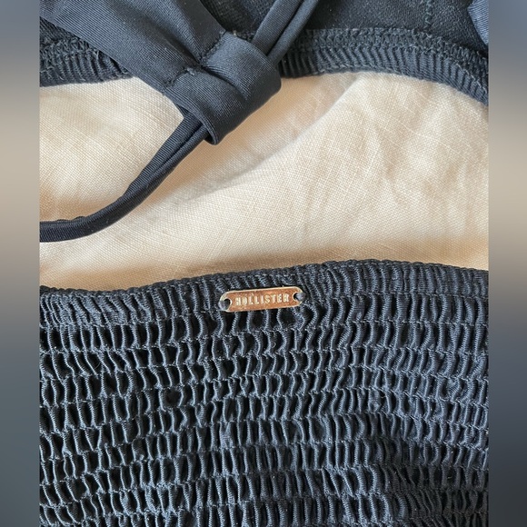 Hollister Scrunch Bikini Set - Picture 3 of 6